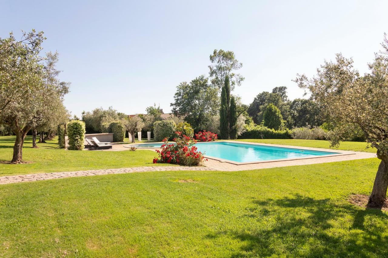 Villa In Via Della Marcigliana Casale Torre San Giovanni Экстерьер фото